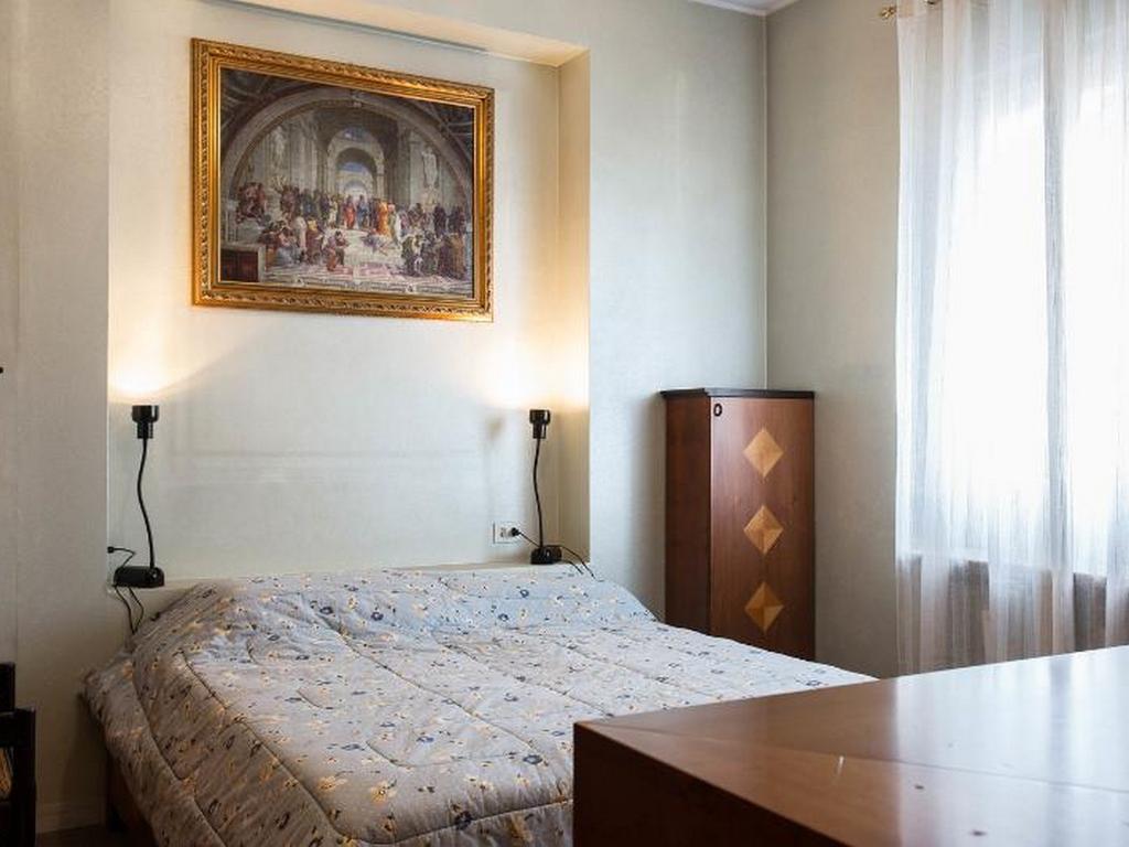 Roomy Apartment Duomo & San Babila ميلان المظهر الخارجي الصورة