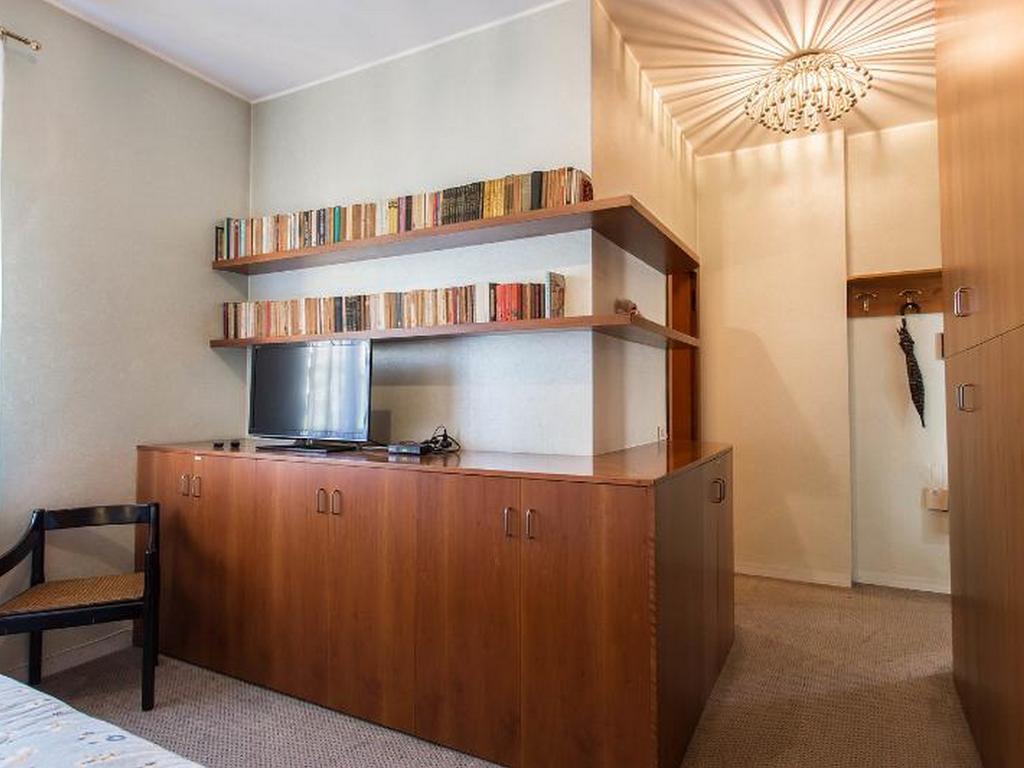 Roomy Apartment Duomo & San Babila ميلان المظهر الخارجي الصورة