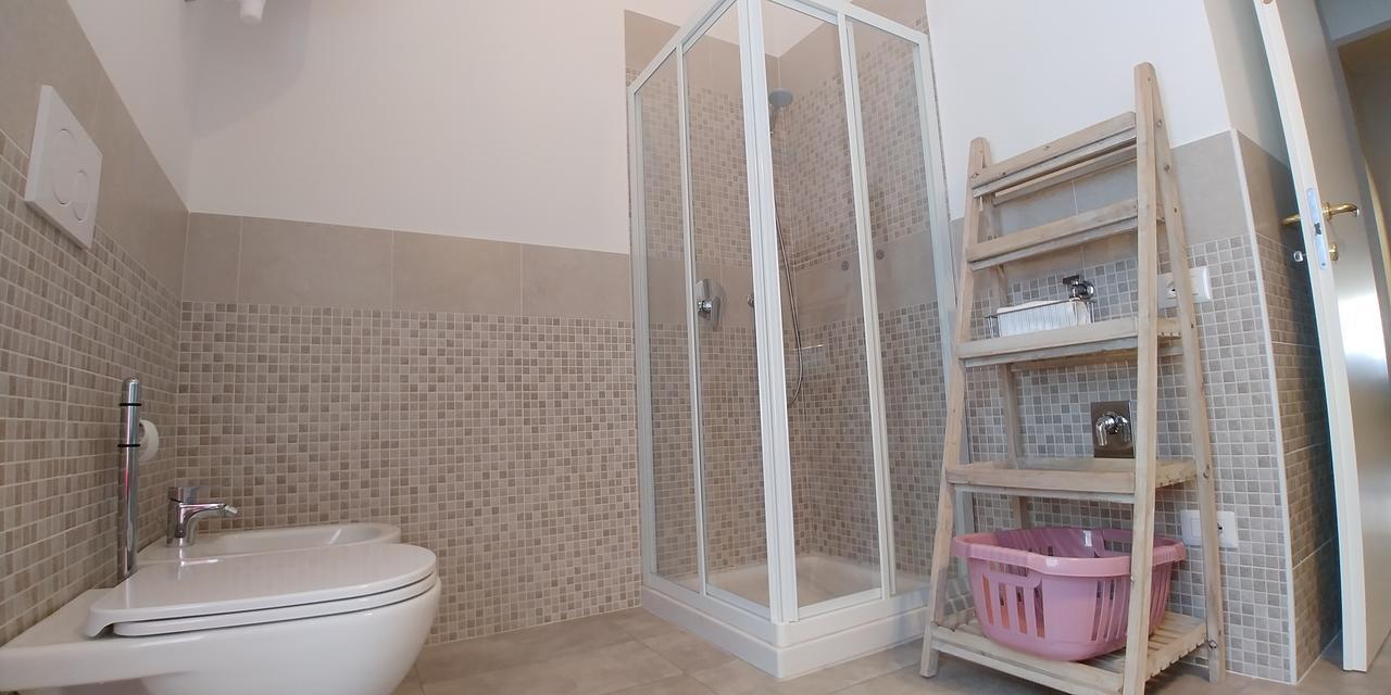 Roomy Apartment Duomo & San Babila ميلان المظهر الخارجي الصورة